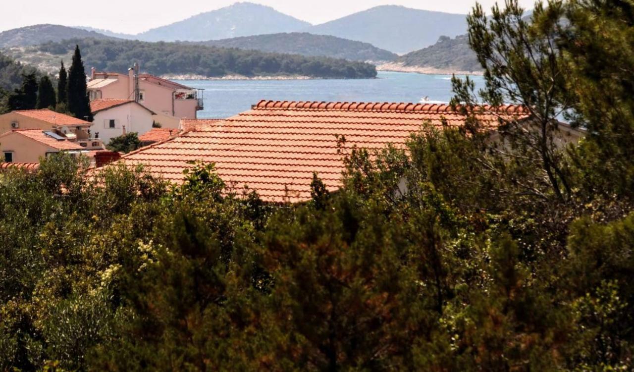 Villa Miggelangelo Tisno Exterior photo
